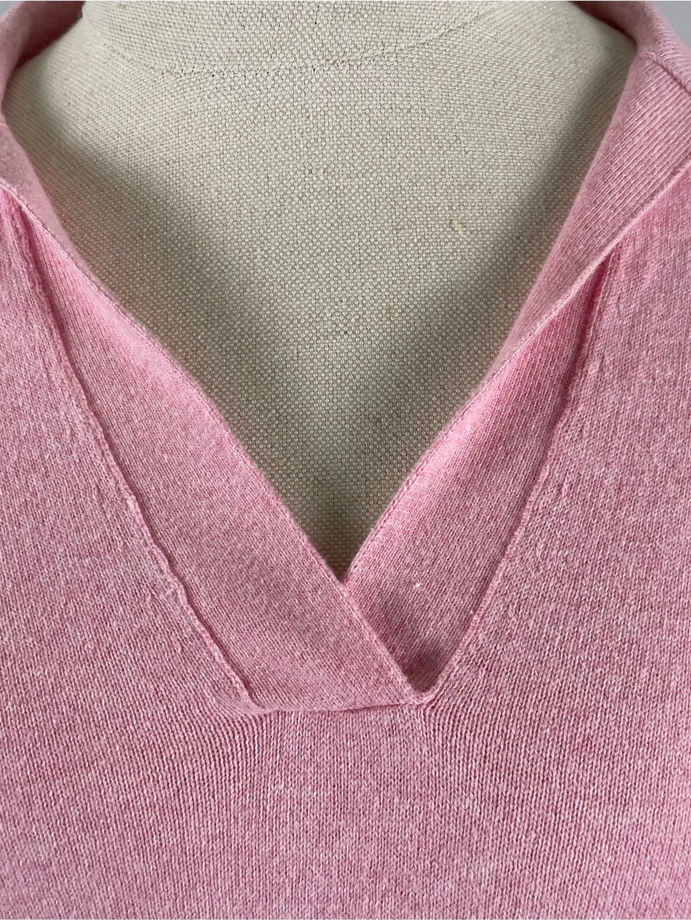 J. Crew Pink V-Neck Collar 100% Cotton Sweater Size Medium - Picture 4 of 8